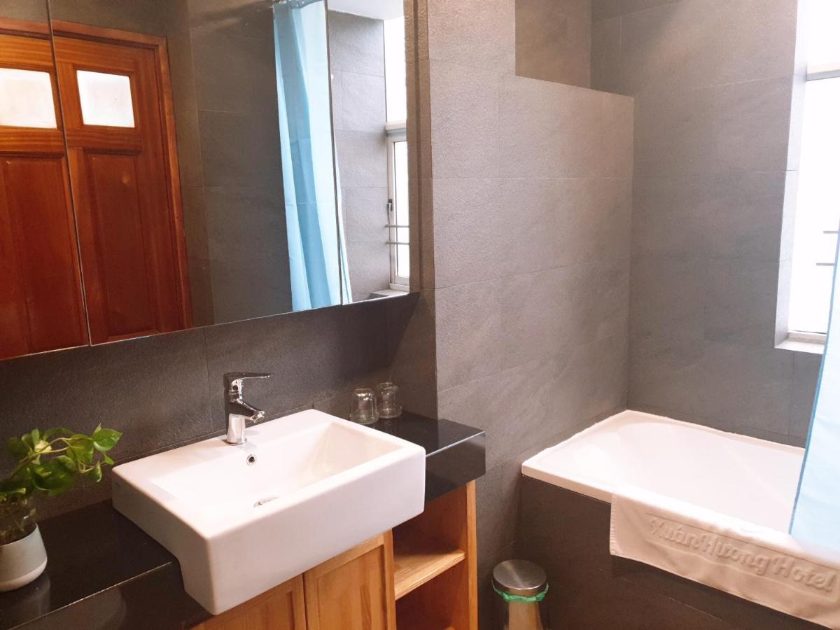 Khách sạn hẻo lánh Xuan Huong TP. Hồ Chí Minh