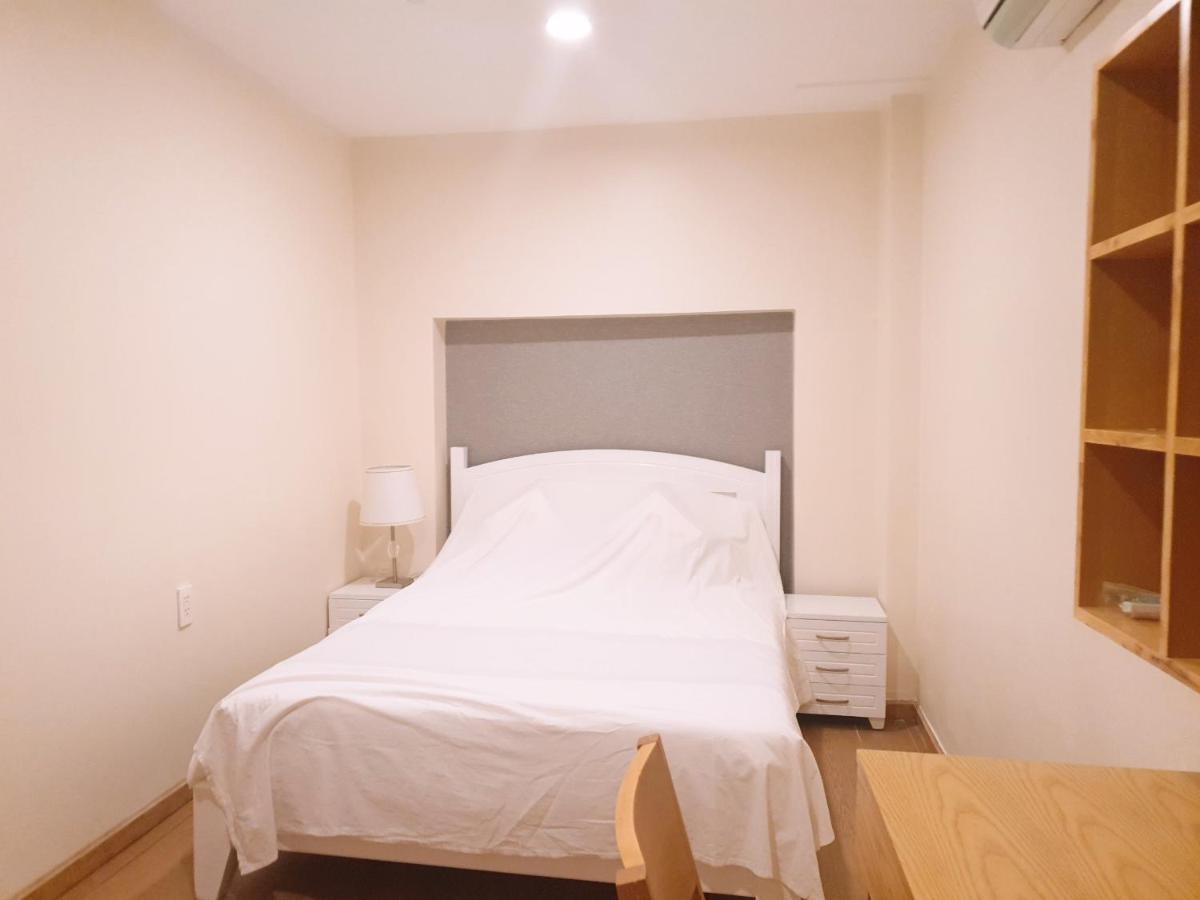 Khách sạn hẻo lánh Xuan Huong TP. Hồ Chí Minh